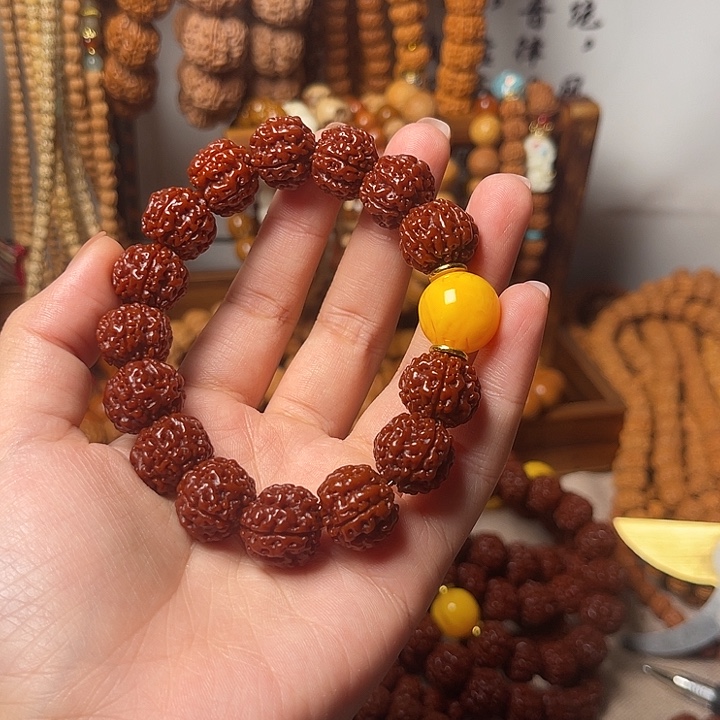 吊坠金刚菩提1516跳跳龙