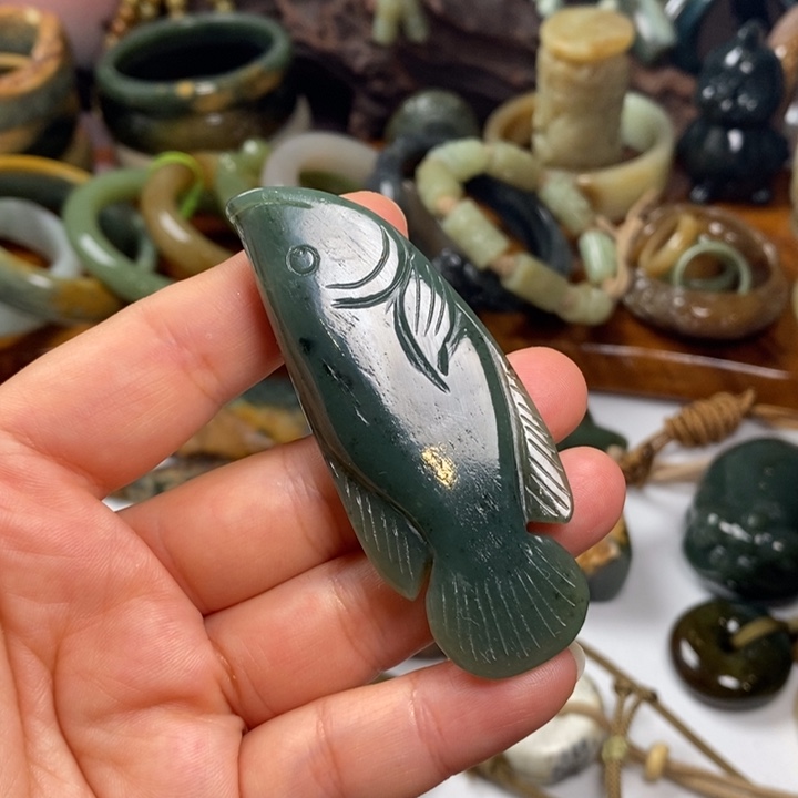 和田玉（糖玉）未镶嵌手镯