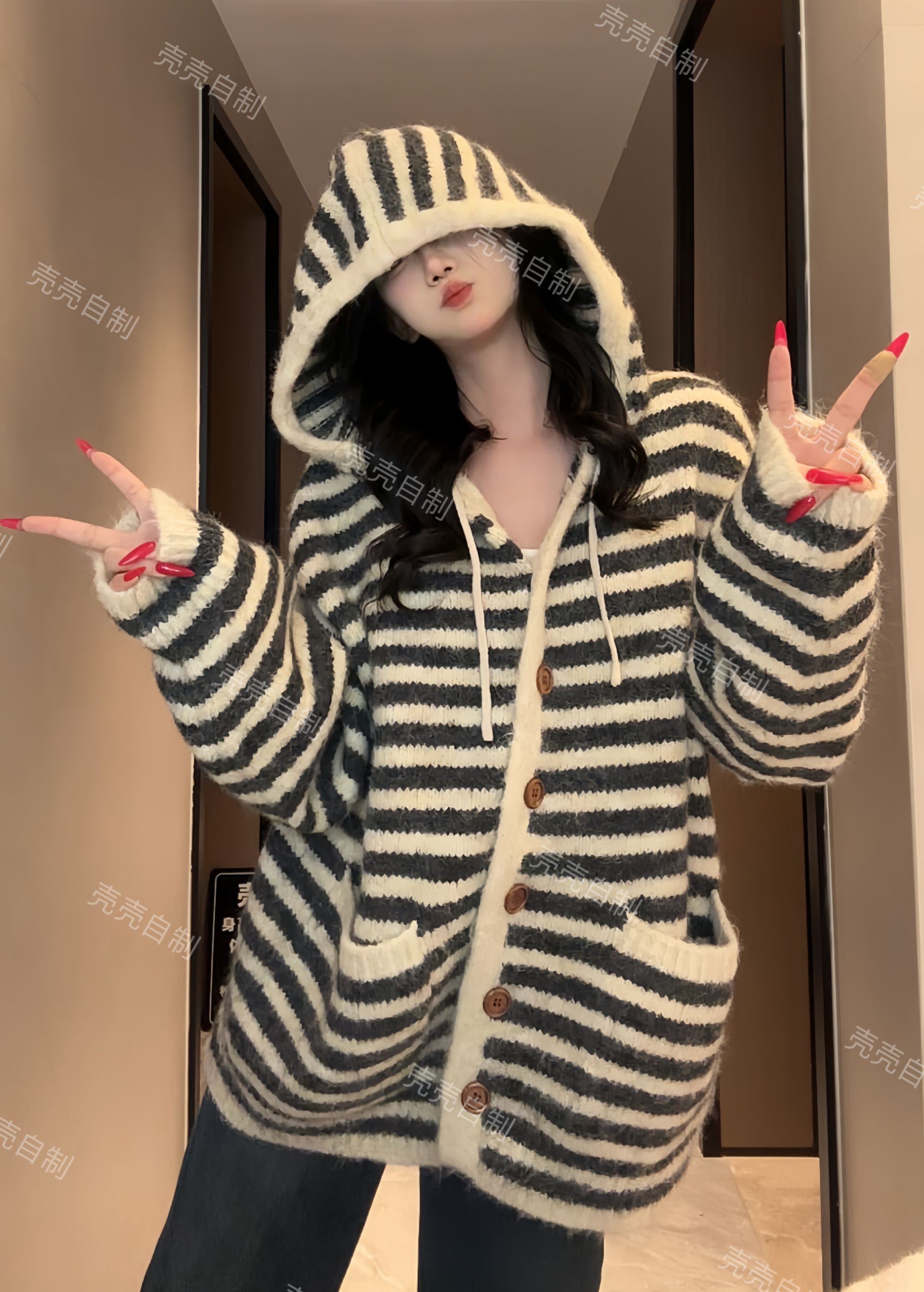 撞色条纹连帽针织开衫女2025秋冬宽松慵懒风遮肉毛衣外套大码上衣