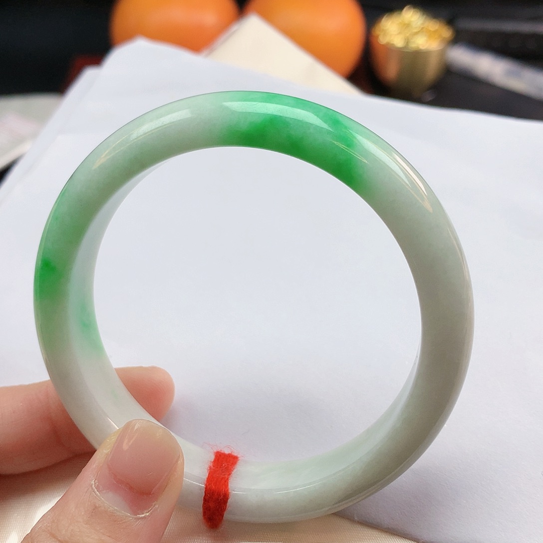 翡翠手镯未镶嵌59圈2430