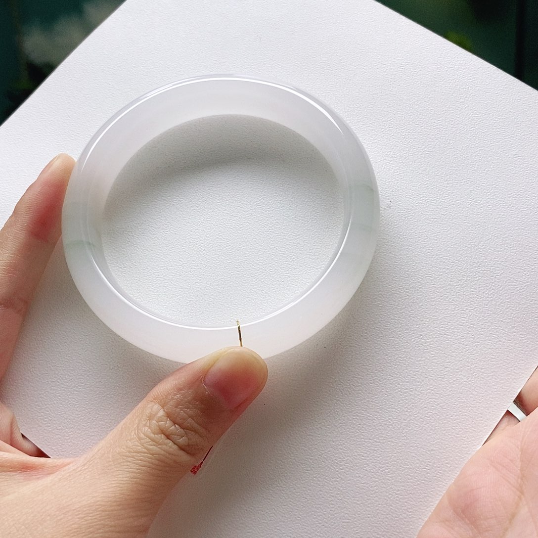 石英质玉手镯未镶嵌60.1