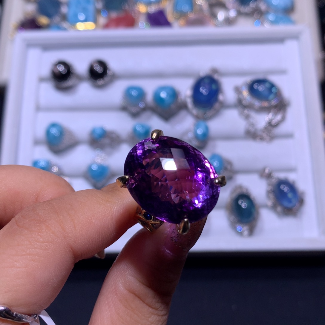 【闪购商品】银S925镶嵌戒指水晶毛*西戒指