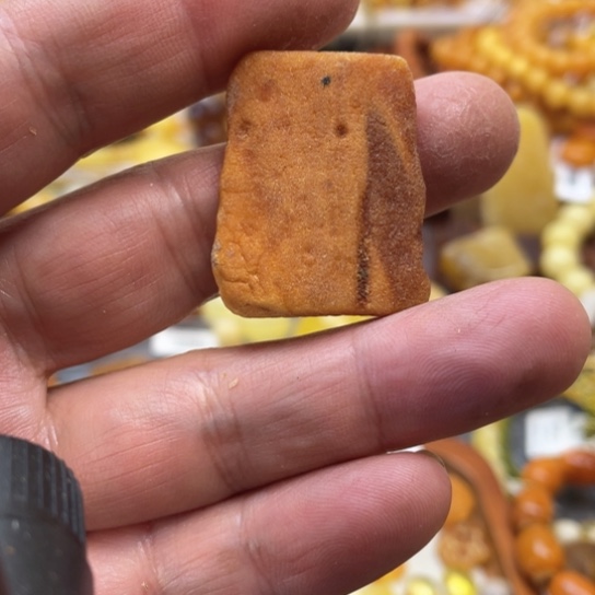 未镶嵌蜜蜡手串吊坠