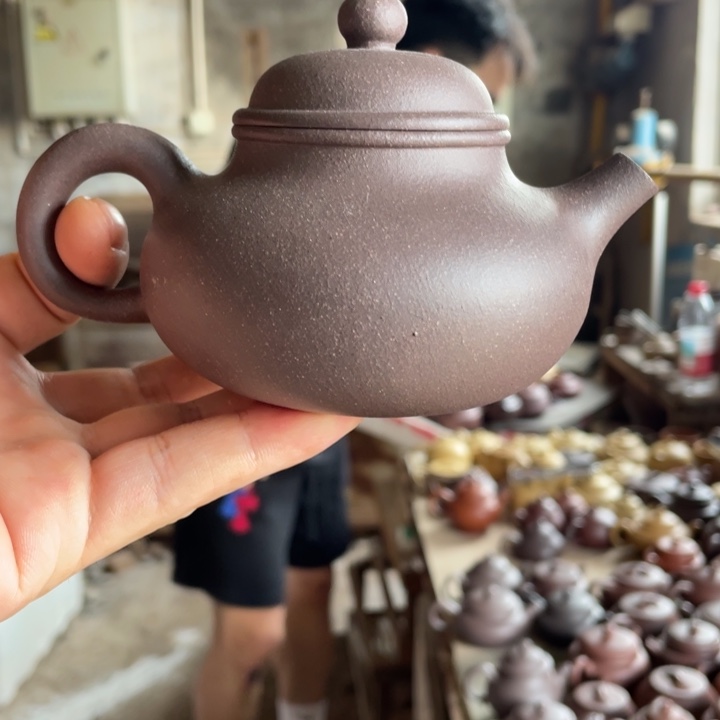 紫砂紫砂容天。 天青（微暇