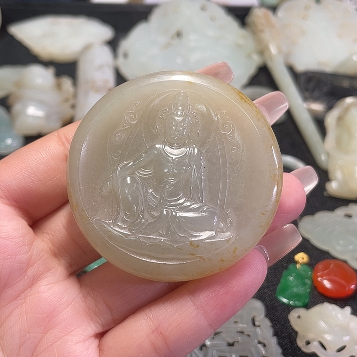 沐***辰和田玉（糖玉）未镶嵌颈饰挂件