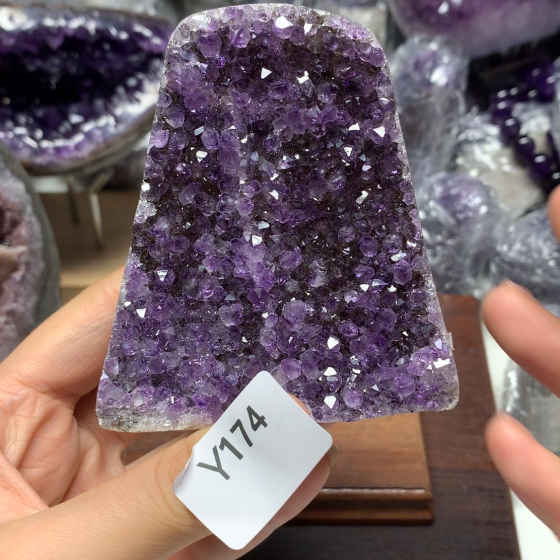 水晶摆件未镶嵌水晶