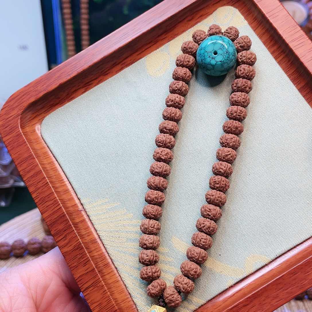 金刚菩提手串那***年9老树王小金刚手持