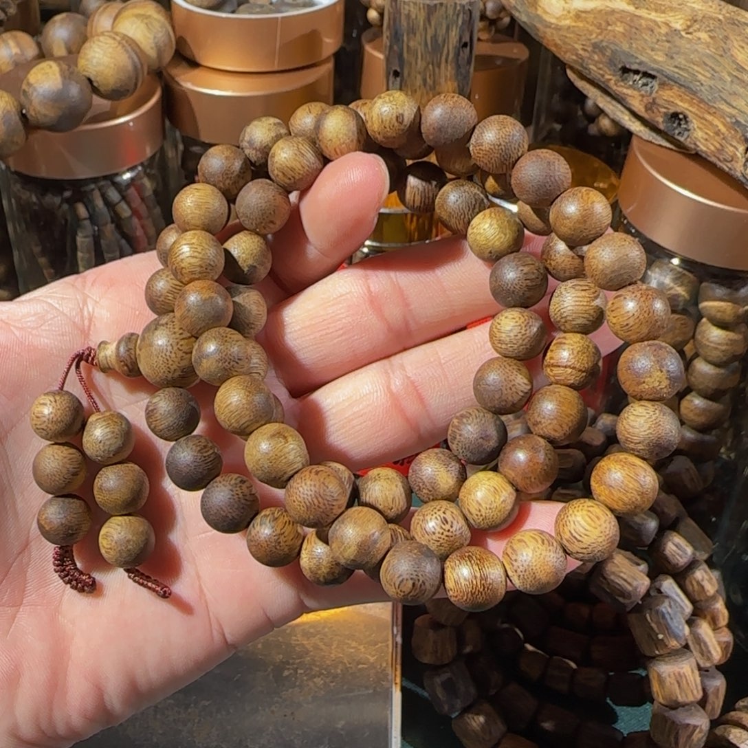 手串沉香乌身老料圆珠1.0三圈项链