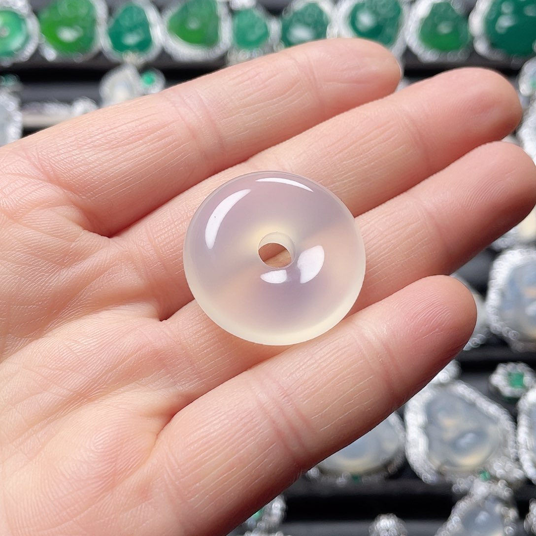 玛瑙/玉髓挂件未镶嵌