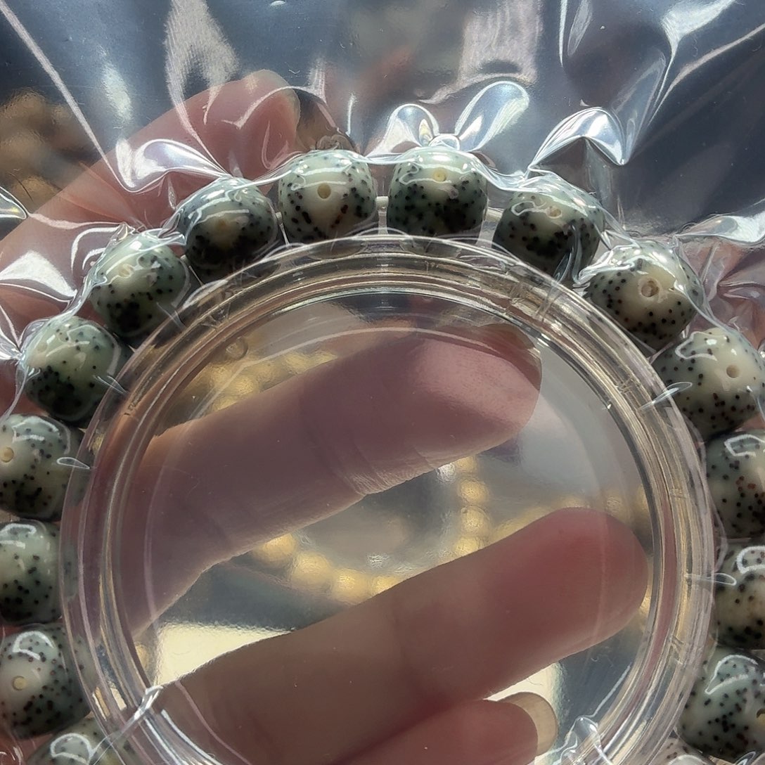 @***胡手串星月菩提石玉11桶