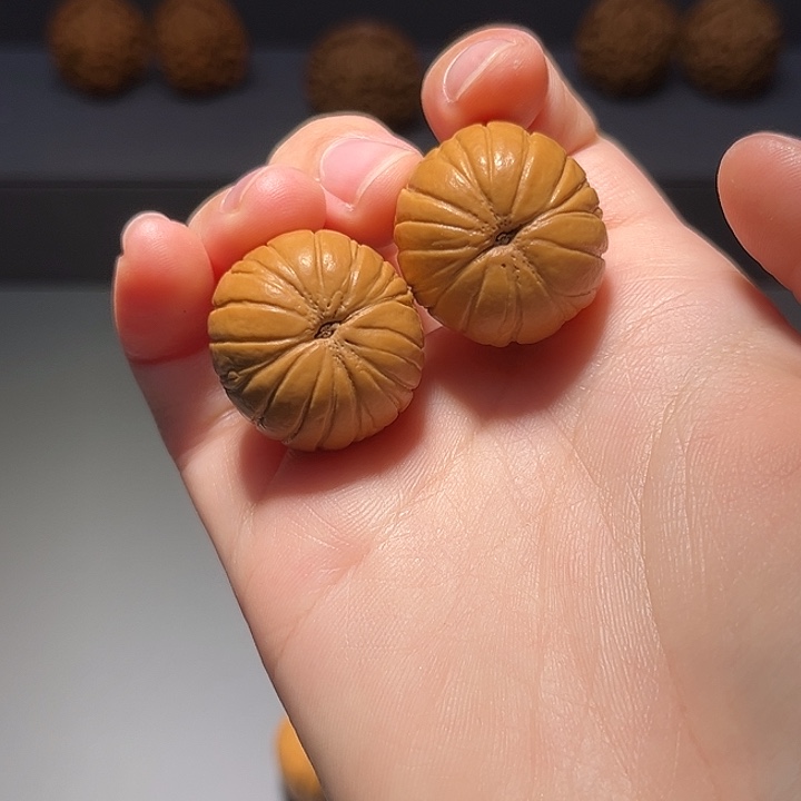 文玩核桃把件南瓜猴头566