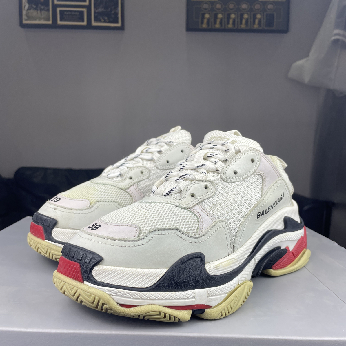 95新 Balenciaga/巴黎世家 Triple s白红老爹鞋39码原盒95新