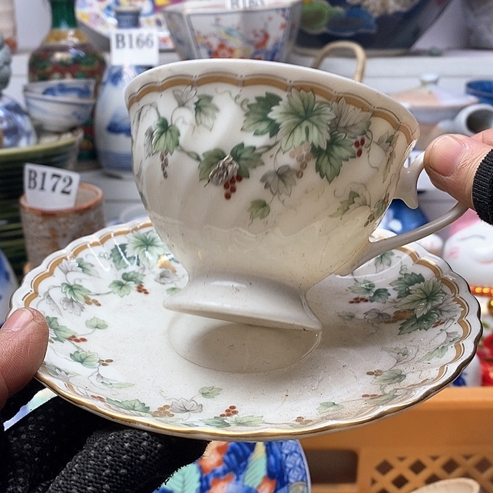 瓷片你不说不让走我还在这睡啊睡得