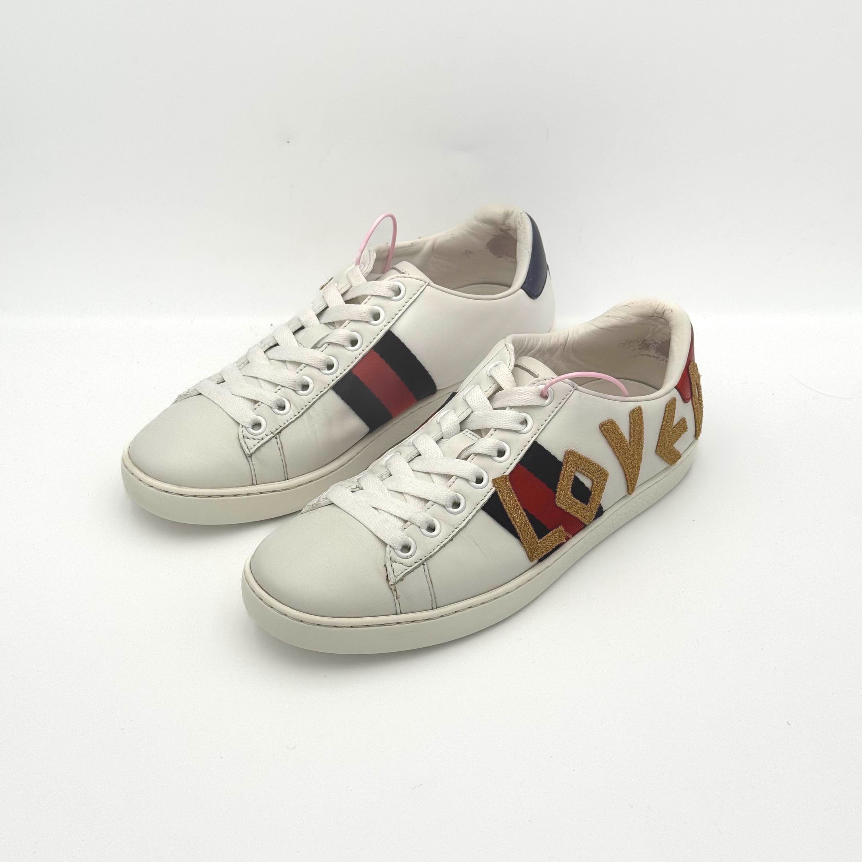 95新 GUCCI/古驰 ACE 刺绣love贴花 休闲时尚板鞋/36码/DM0481