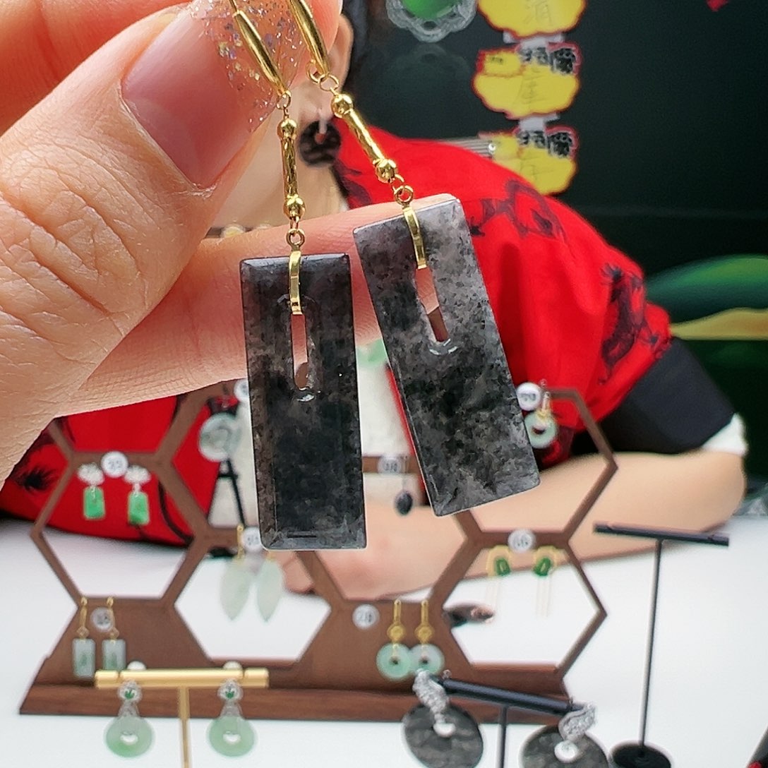 翡翠耳饰18K金镶嵌天然翡翠