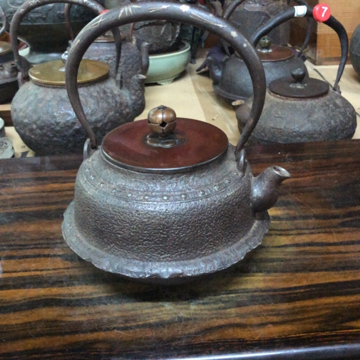 银镶嵌岁寒三友篼形壶