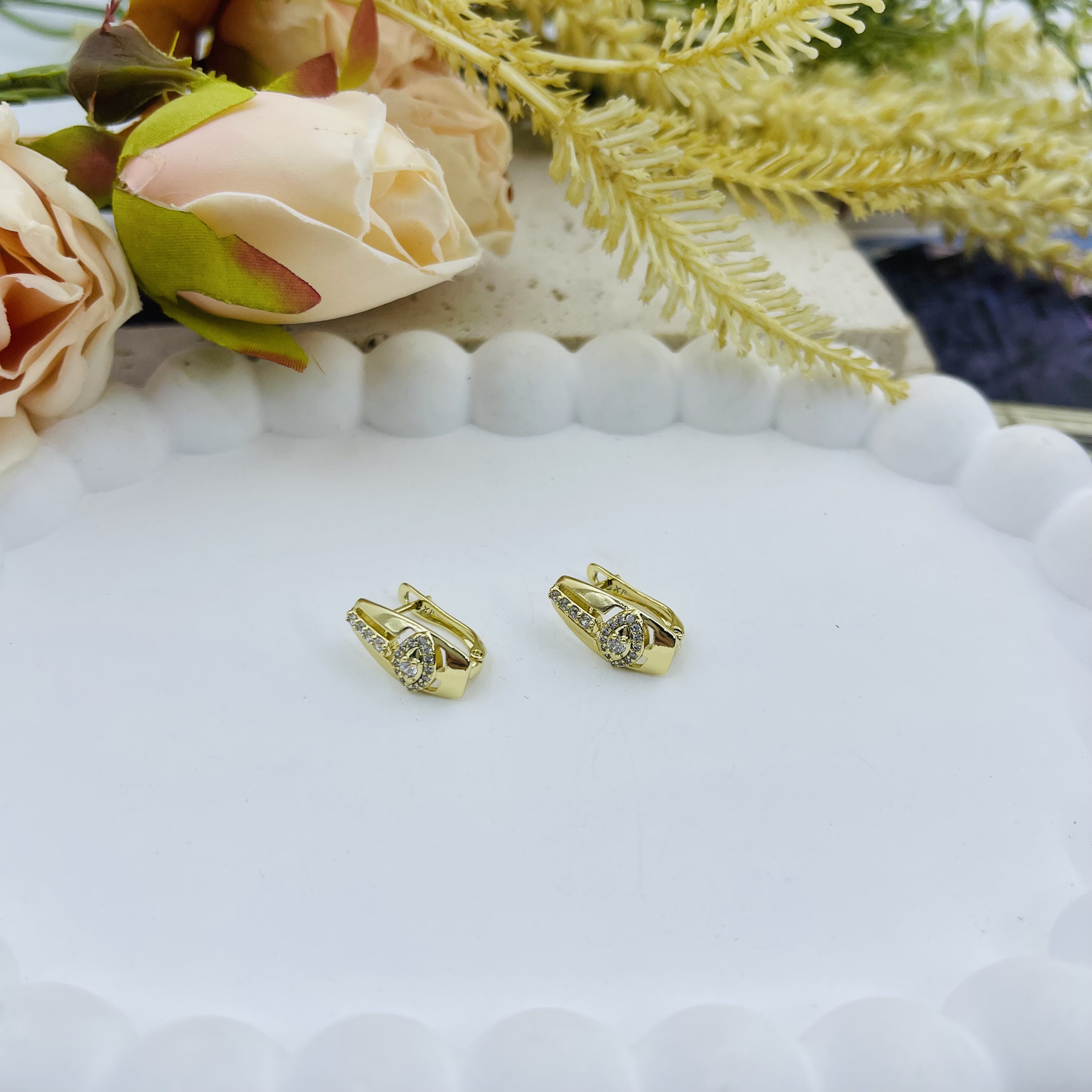 铜合金合成锆石耳饰 小众设计p307耳环