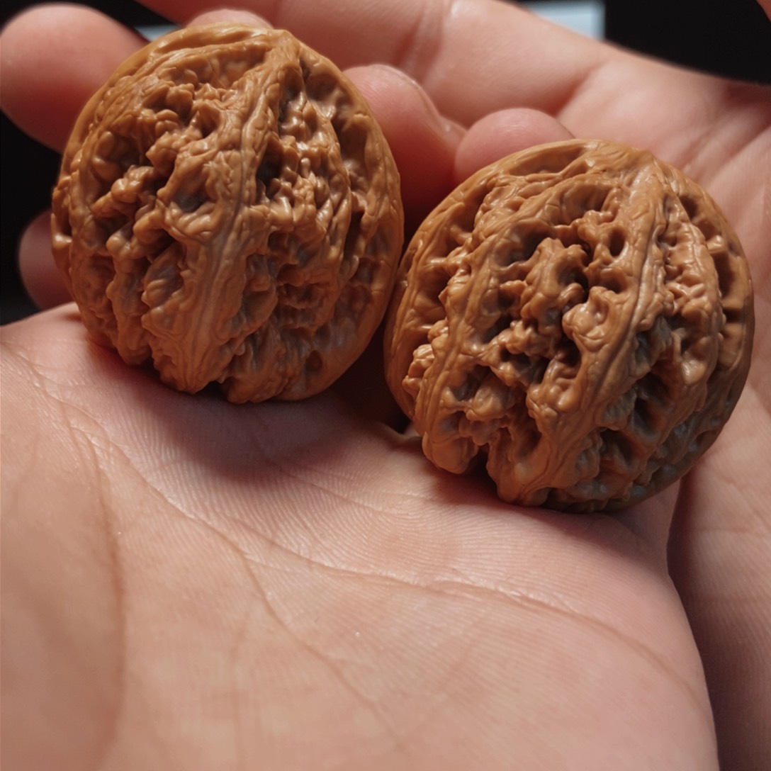 文玩核桃吊坠大粗筋