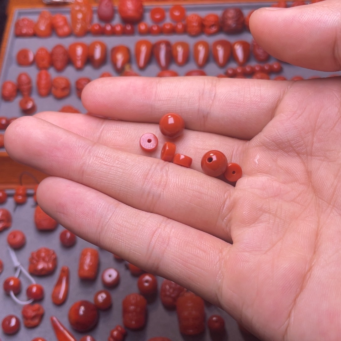 南红玛瑙配饰未镶嵌羊*杨