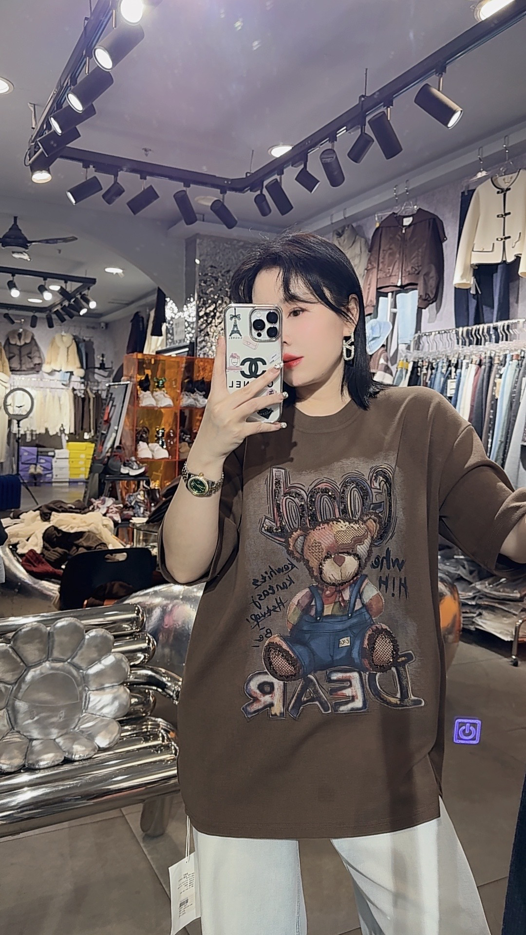 王琳家咖色短袖常规款