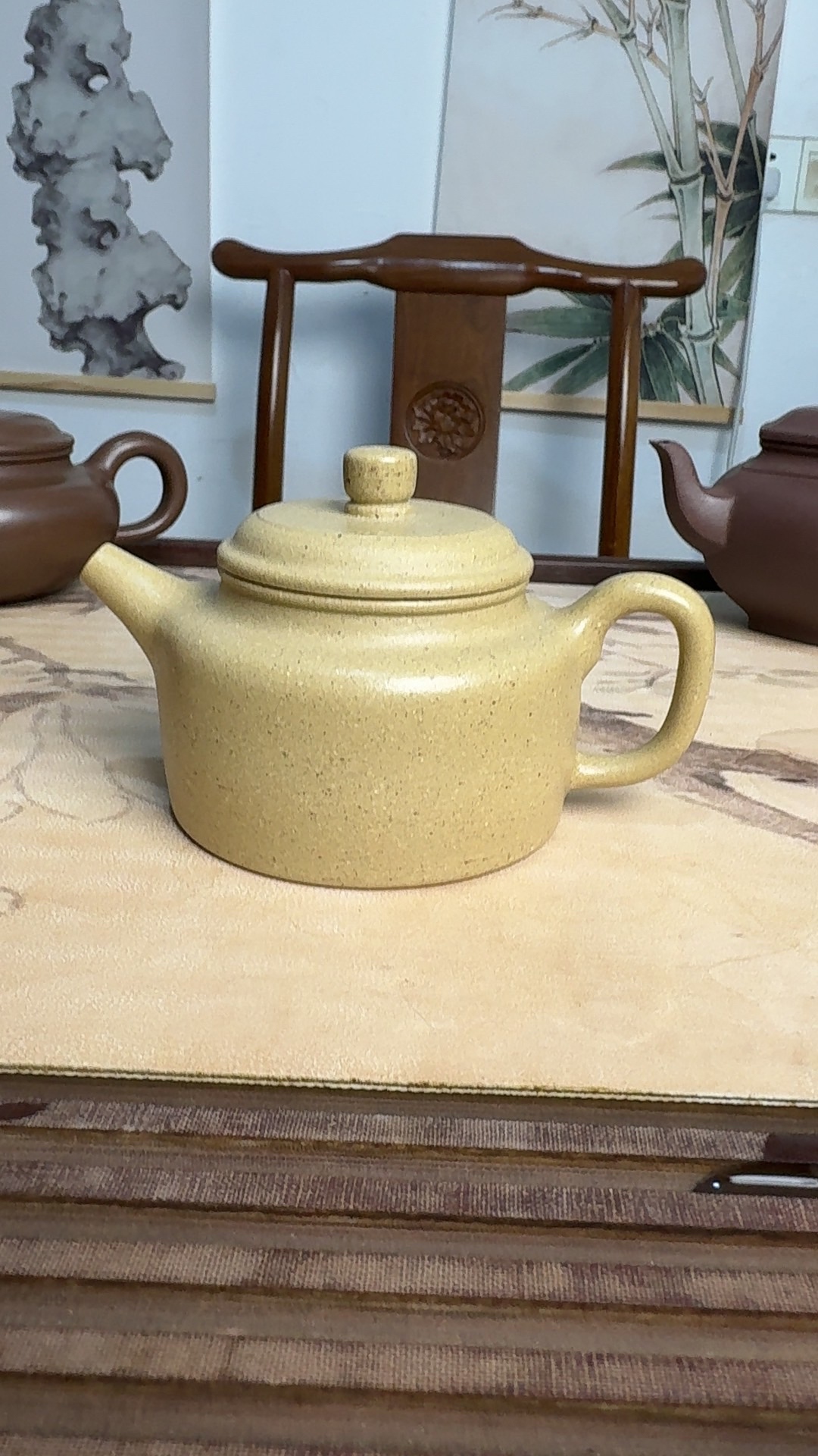 宜兴市紫砂壶，德德忠钟200 c c