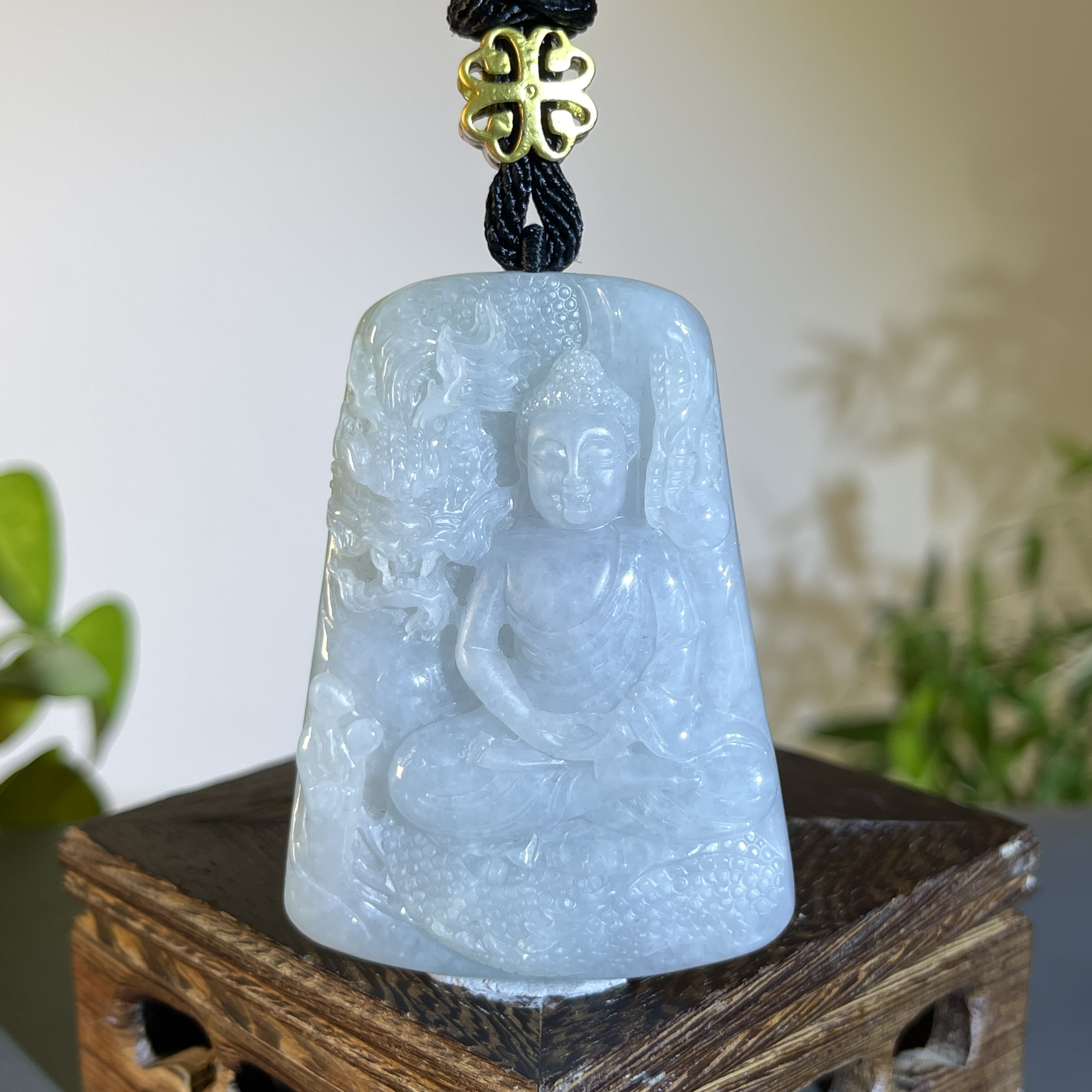 JTW17-75 天然缅甸A货翡翠  大日如来