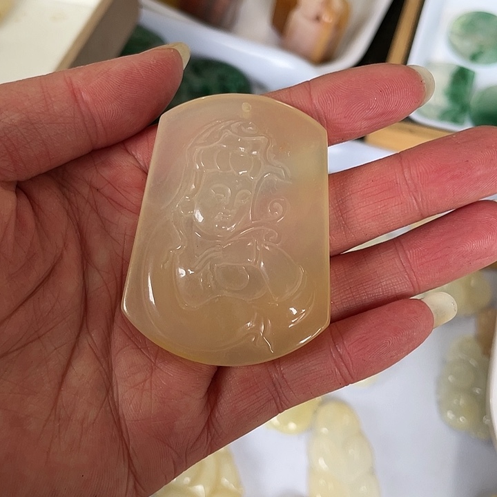 石英质玉（黄龙玉）未镶嵌笔搁