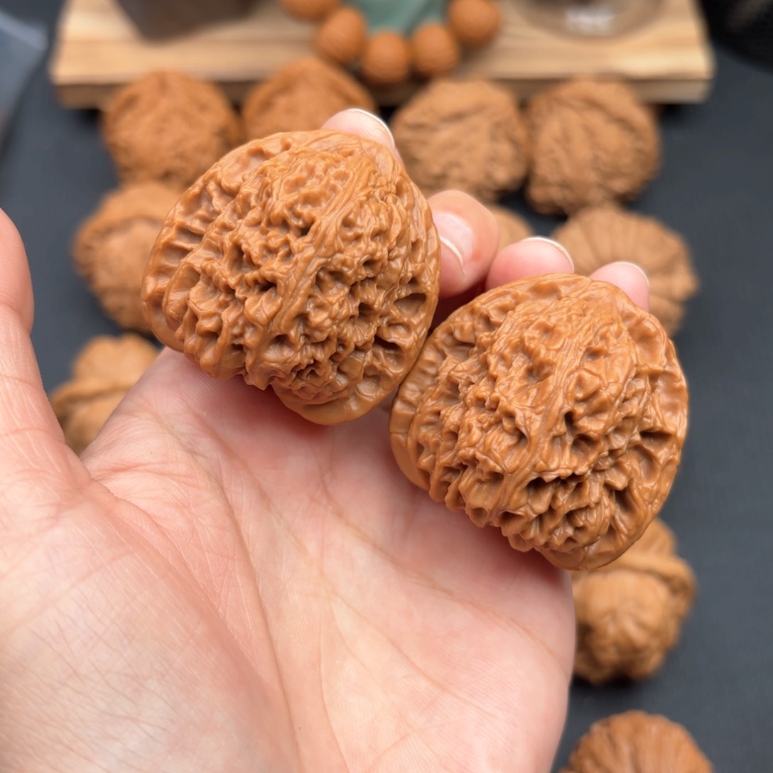 文玩核桃把件南疆42