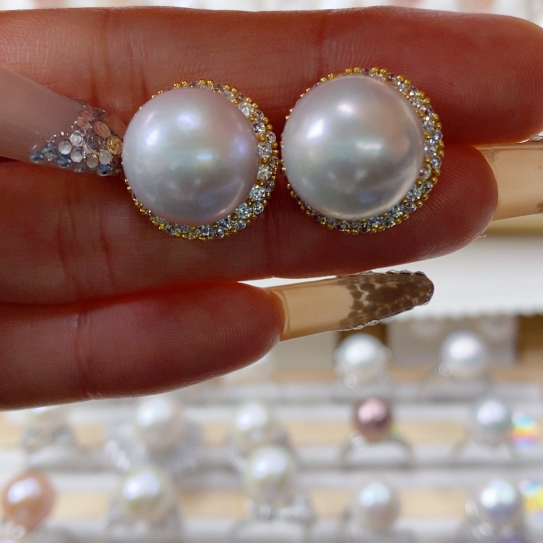 淡水珍珠耳饰合金