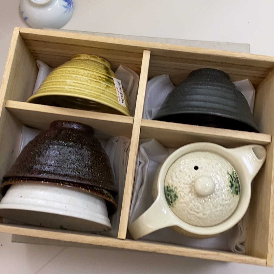 瓷片哈哈哈哈哈哈哈哈哈