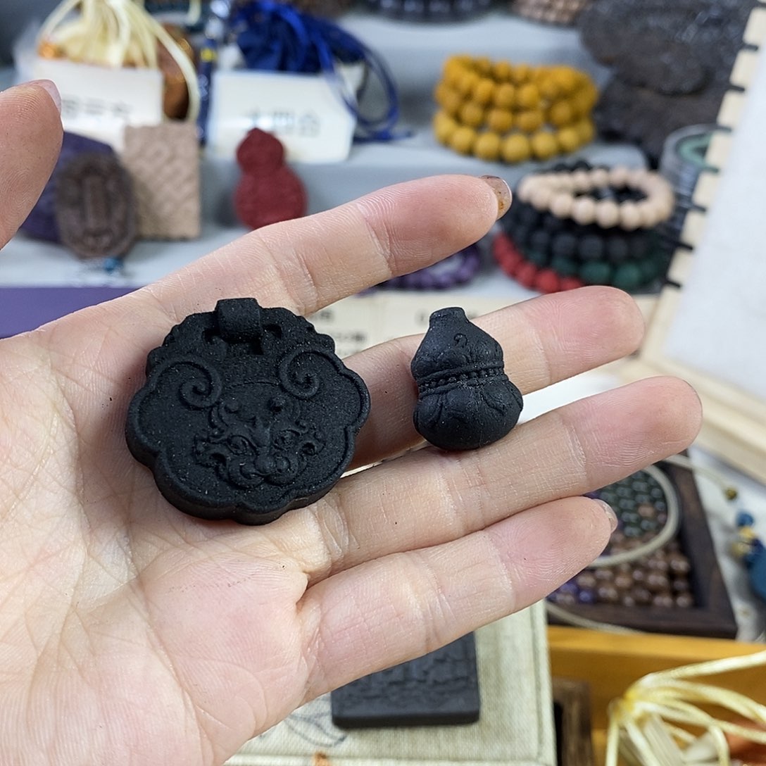 泥塑黑龙涎如意锁➕福禄