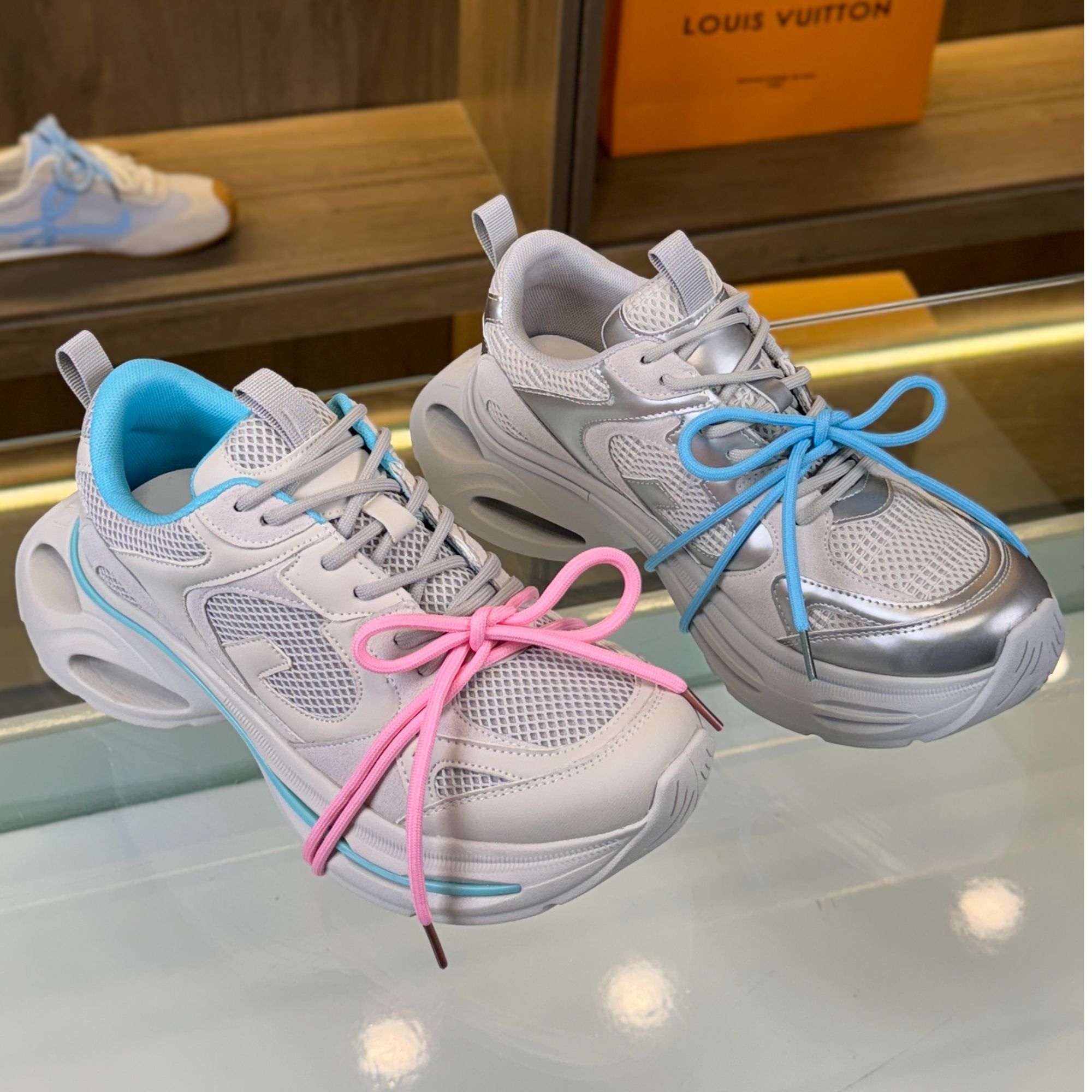 【杨超越同款】星际遨游厚底老爹鞋男女款2025新款银色休闲运动鞋潮