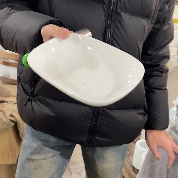 瓷片高白玉泥7.5英寸长方盘两个微瑕包邮