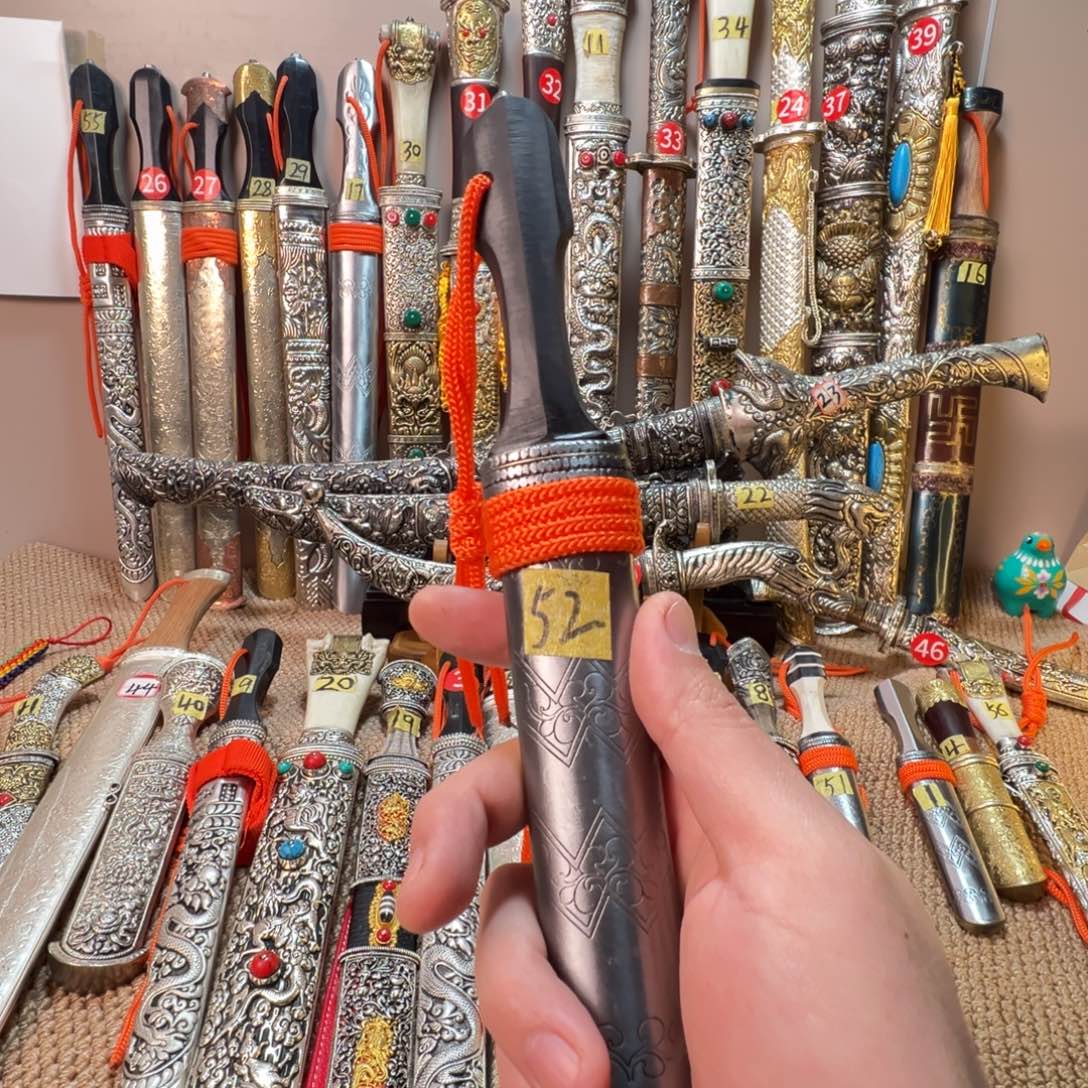 f***u琉璃手工艺品大哥拍