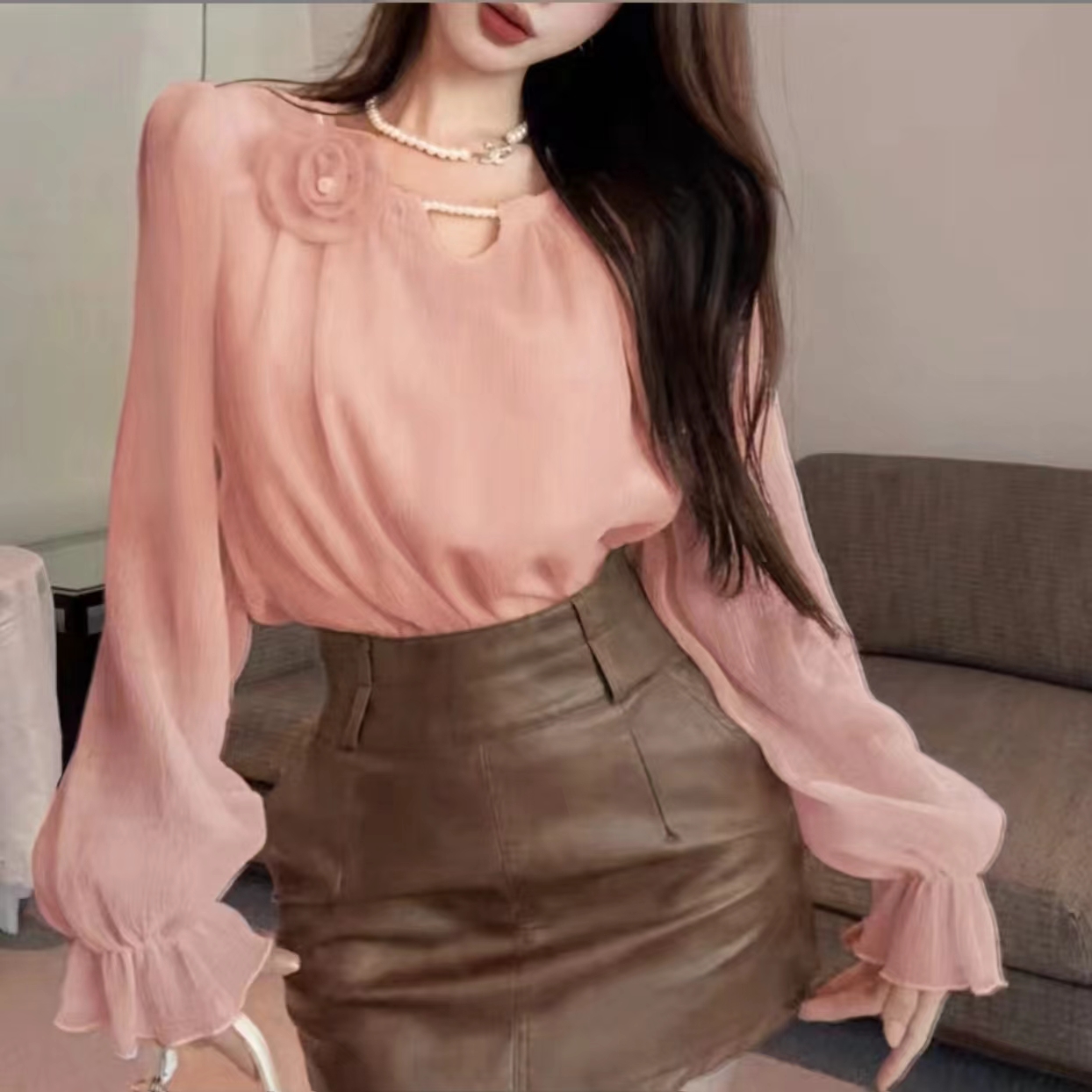 z新款9125港风复古娃娃领缩褶衬衫女长袖上衣