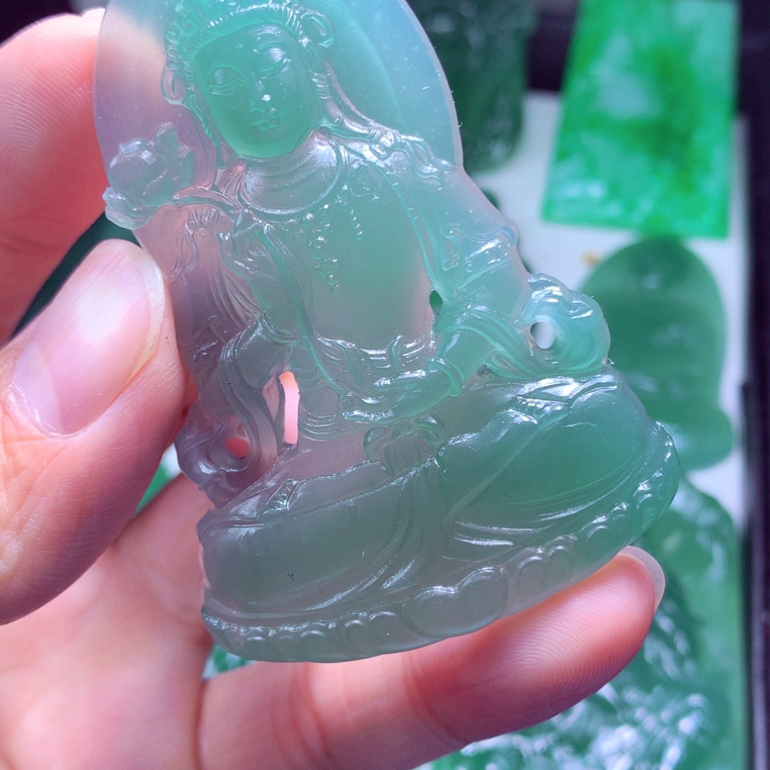 安****定制翡翠未镶嵌天然翡翠A货毛货挂件