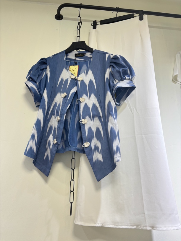 爆款手工艾特莱斯上衣新疆包邮两件套