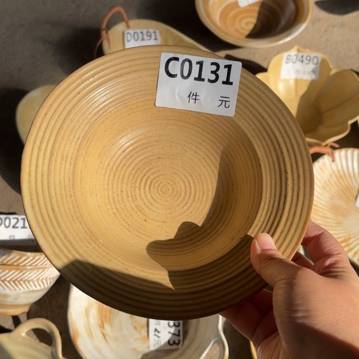 陶瓷131粗陶草帽碗1个