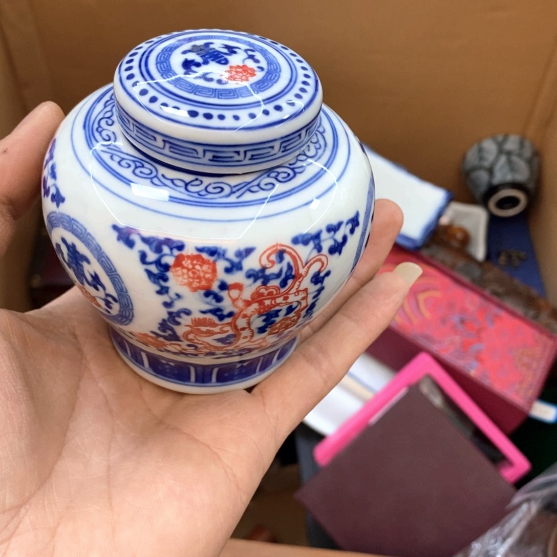 瓷片哈哈哈好像有