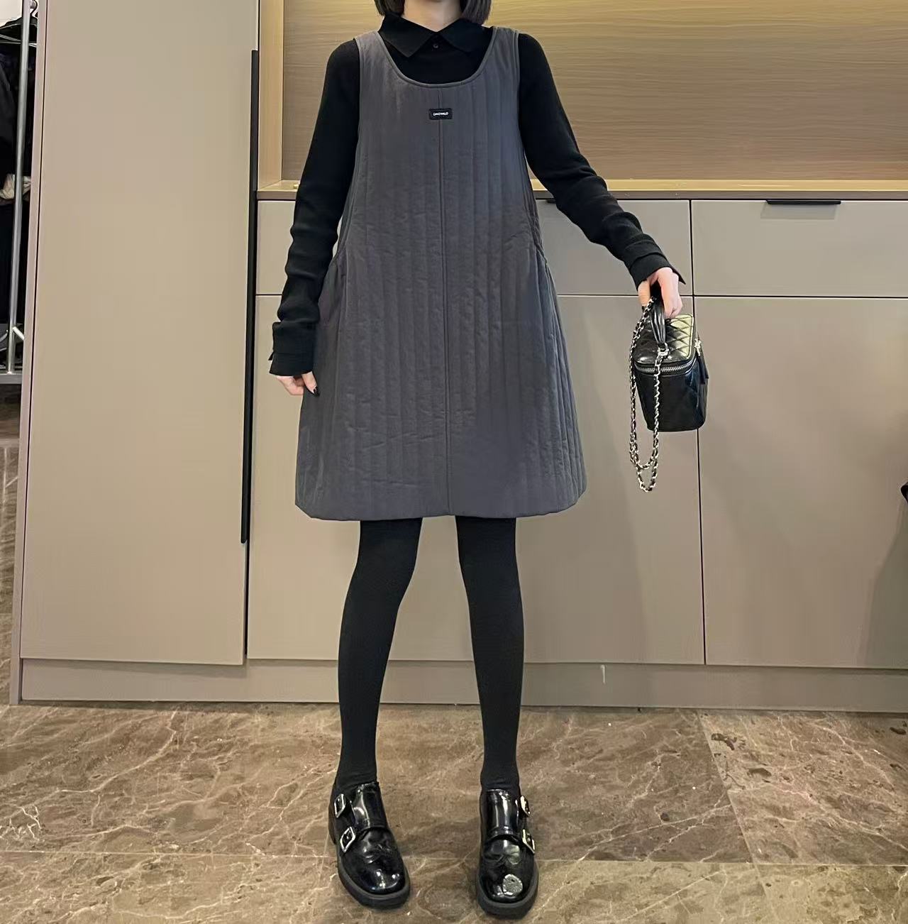 米可/MK-3065ZJ【极简显瘦夹棉U领连衣裙】时尚冬季新款连衣裙