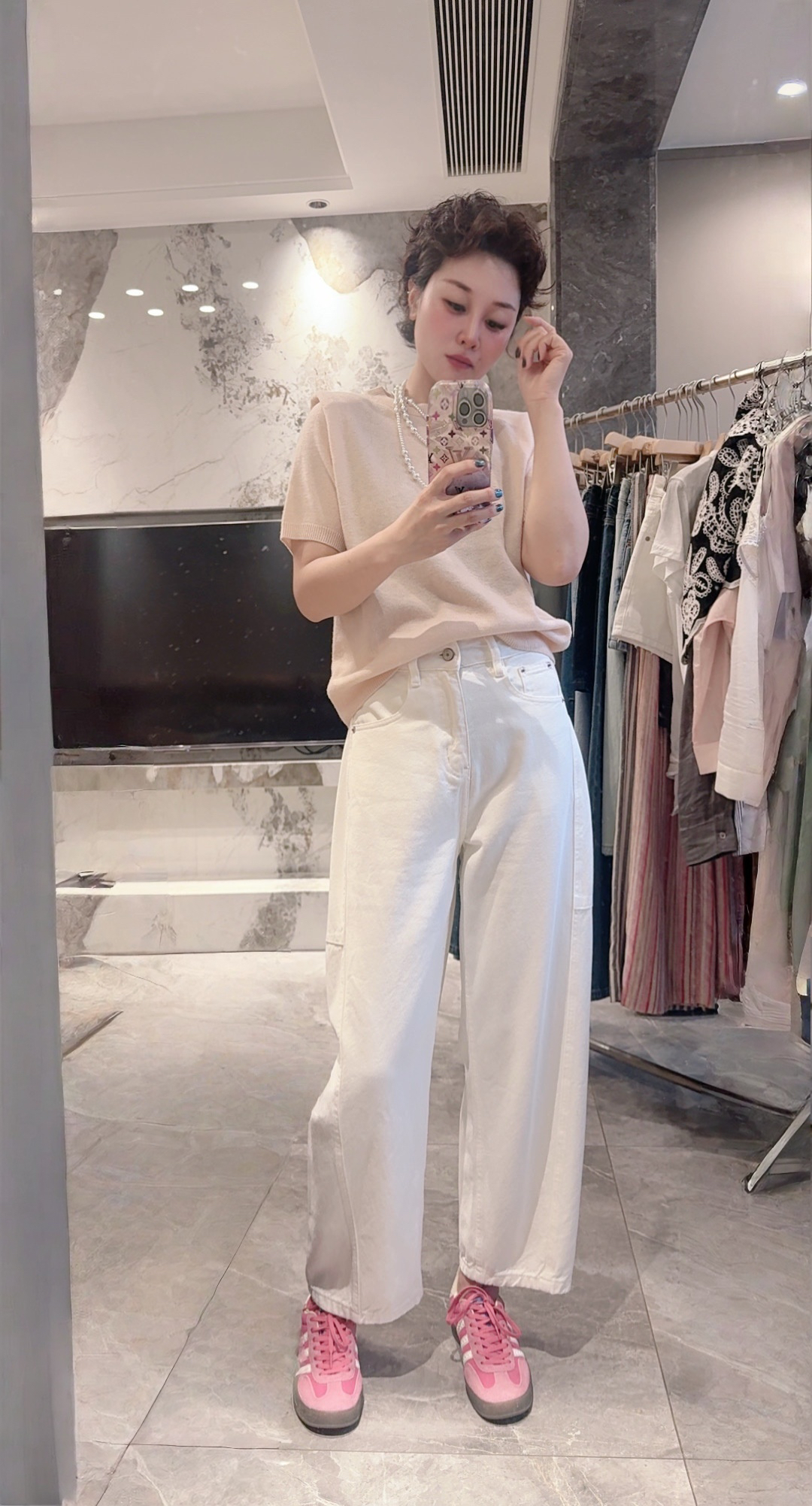 米白色九分牛仔裤女简约茧形香蕉镰刀设计宽松显瘦阔腿裤