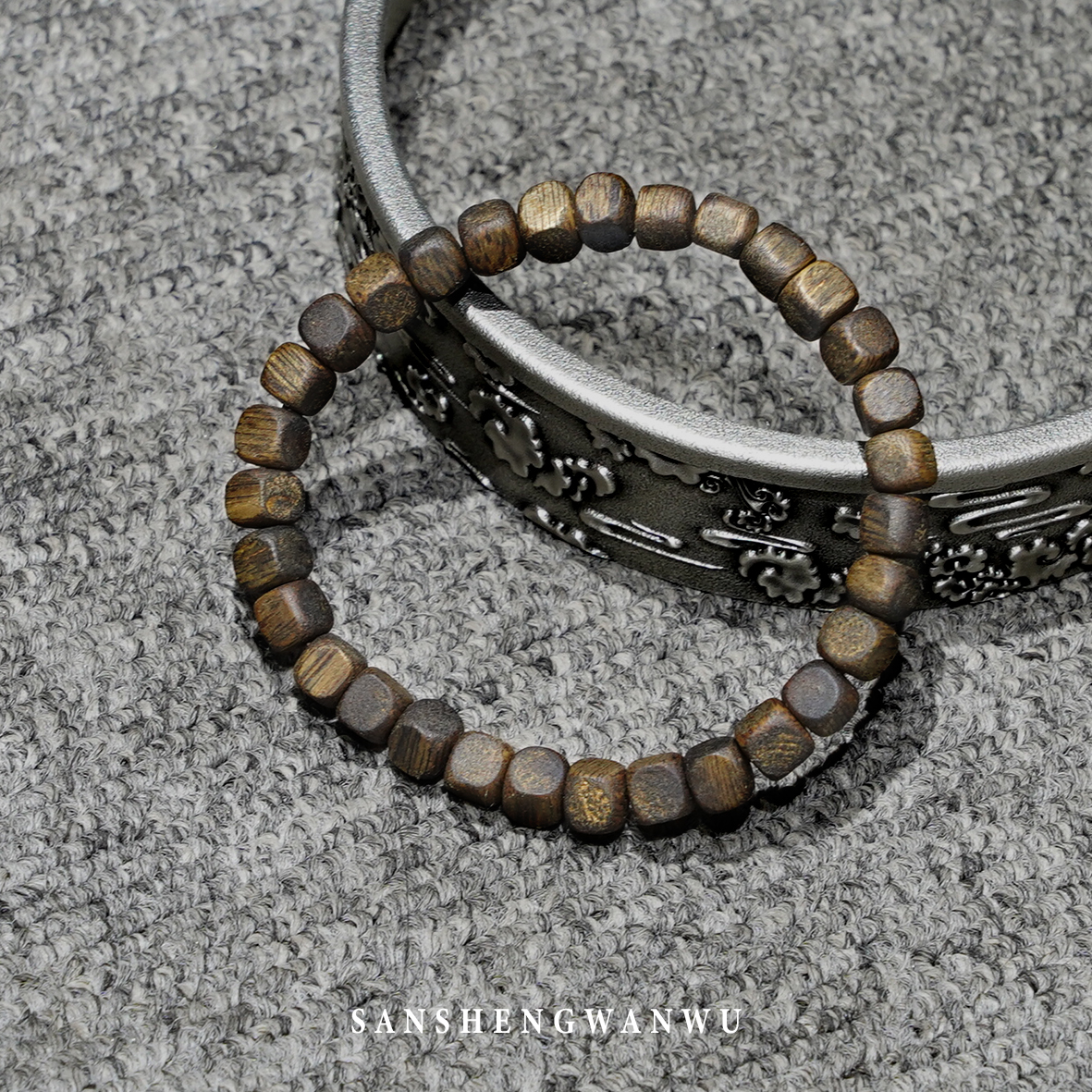 沉香海南尖峰岭莺歌绿奇楠金沙叶方珠0.6单圈（多样性发其一）66825