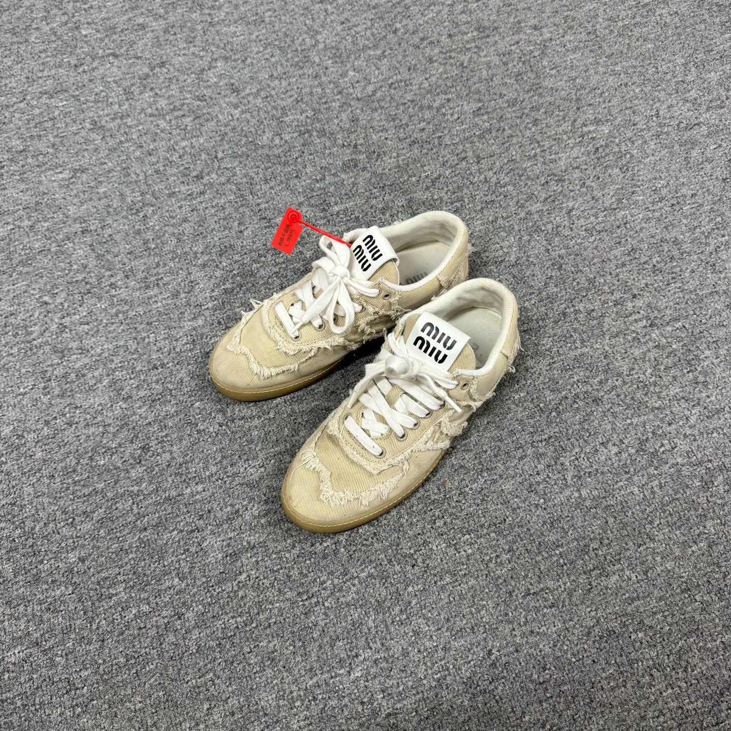 99新 AMIPARIS MIU MIU 缪缪 做旧 破坏流苏 德训鞋 37.5码 99新