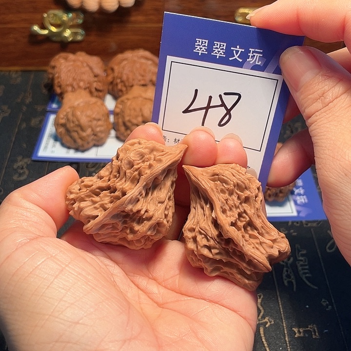 文玩核桃吊坠48号大鸟5.0尺