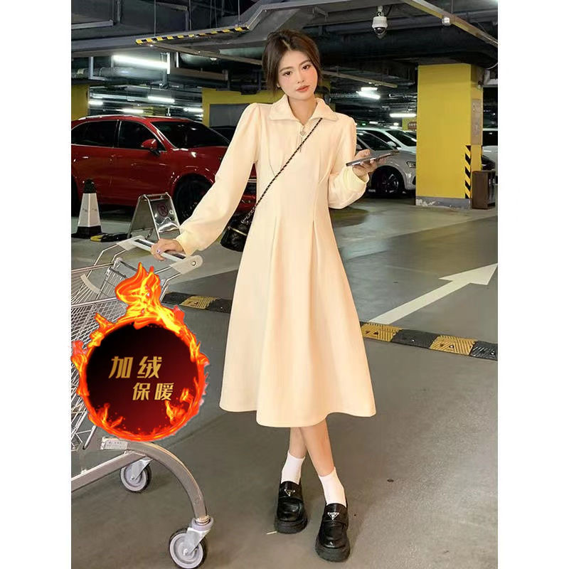 大码女装2025秋冬新款气质休闲卫衣裙胖mm显瘦收腰a字打底连衣裙