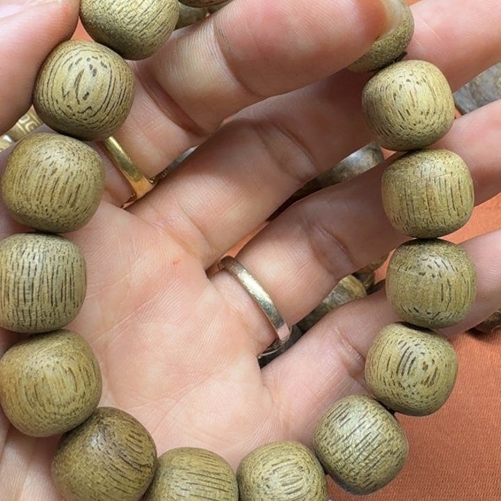 沉香手串馨安居沉香定制款