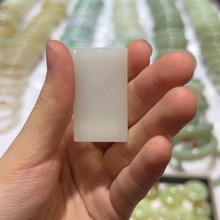 和田玉未镶嵌挂件和田玉