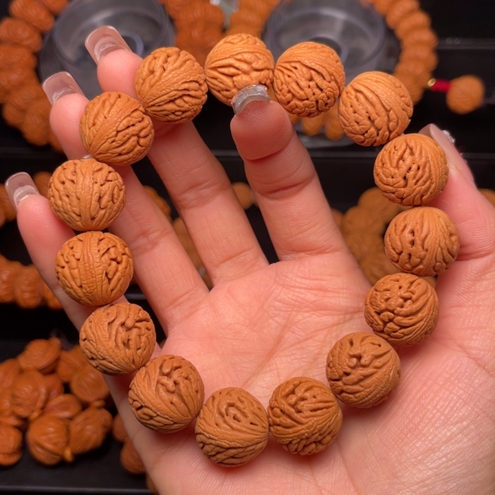 桃核手串17尺寸福利绣球（1号链接）