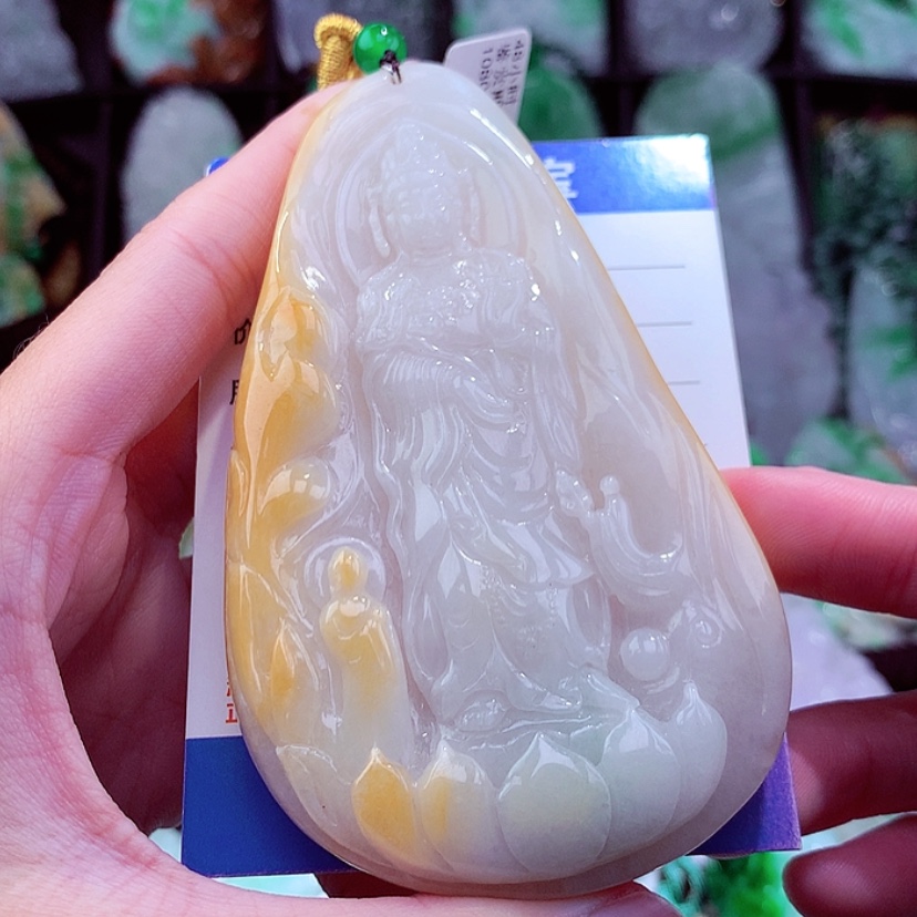 【闪购商品】翡翠颈饰未镶嵌天然