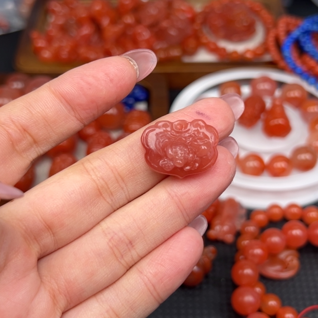 南红玛瑙未镶嵌吊坠(不含链)